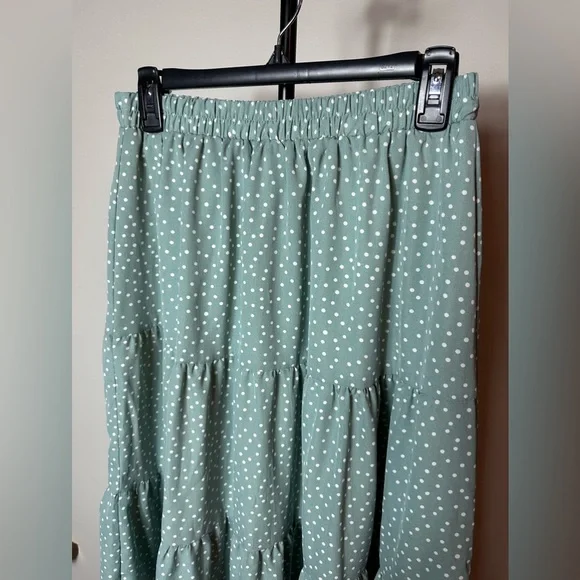 Women’s Merokeety Sage Green Spring Polka Dot Tiered Midi Skirt - Picture 2 of 5
